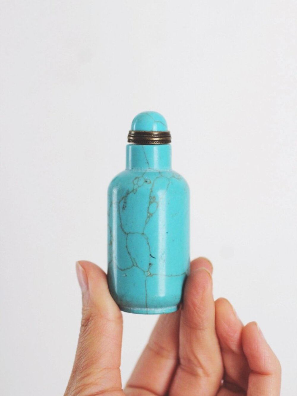 Antique Chinese Turquoise Snuff Bottle Matrix Vein Brass Vintage Collectible Dis
